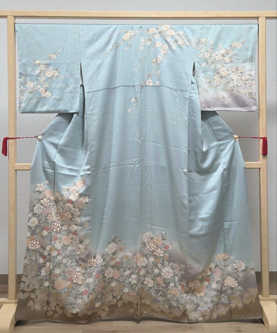 C◆着物くつろぎ 京友禅 金彩 金駒刺繍 水色 椿 牡丹 袷 正絹 訪問着 着物