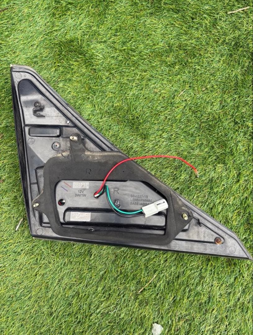 希少カラー アルファードヴェルファイア 20系 ヴァレンティ テールランプ