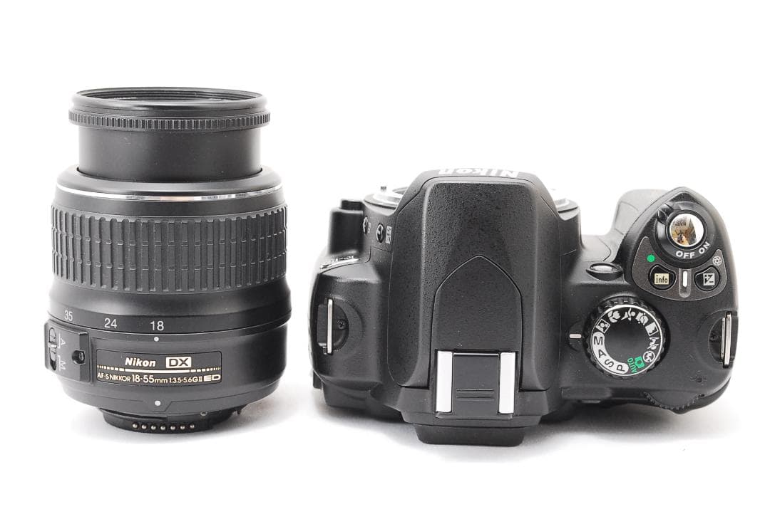 Uuuuluu25様✨Nikon D40✨美品　スマホ転送　一眼レフ