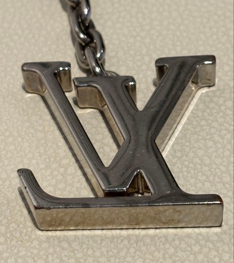 m*m様 ⭐️LOUIS VUITTON ポルト クレ イニシャル 【国内正規品