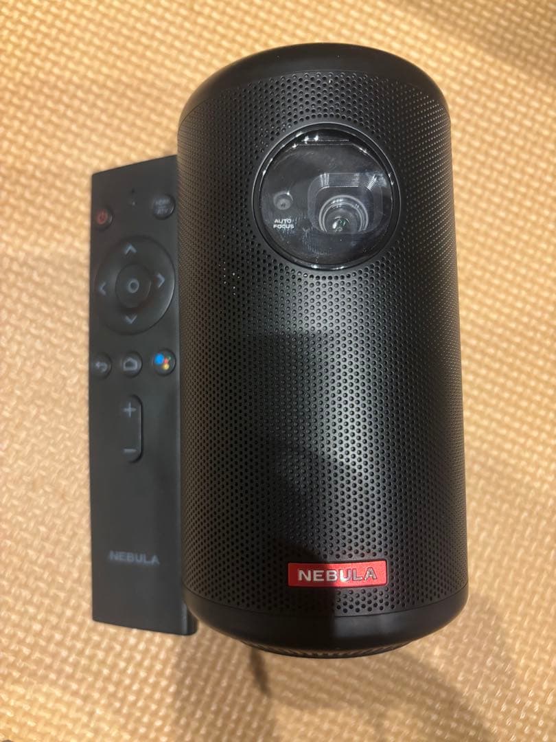 NEBULA プロジェクター【ジャンク】