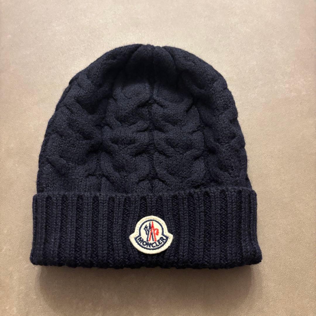 【正規品・1回着用】モンクレール ケーブルニット帽（ネイビー）大人着用可能