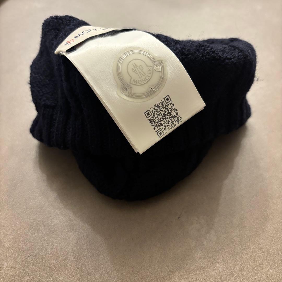 【正規品・1回着用】モンクレール ケーブルニット帽（ネイビー）大人着用可能