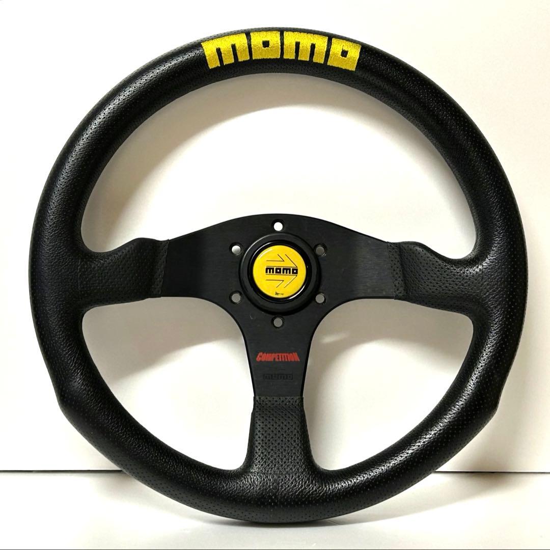 MOMOステアリング　COMPETITION 送料込み