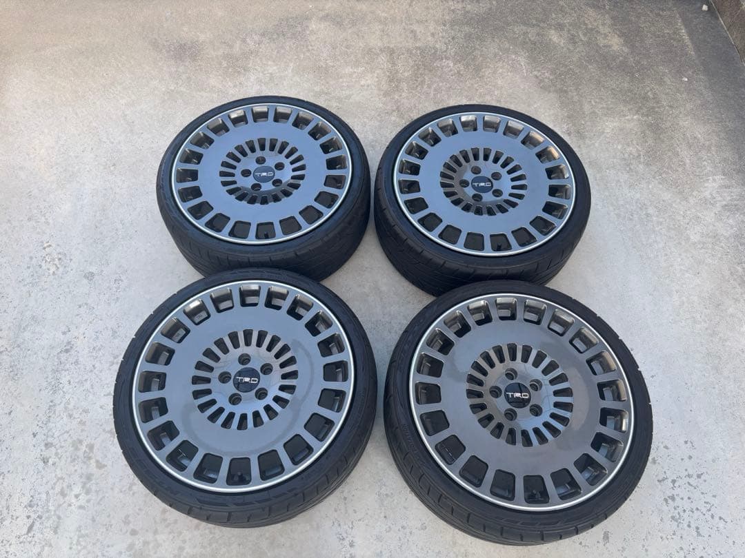 TRD タイヤ4本18x7.5 5H +48PCD100