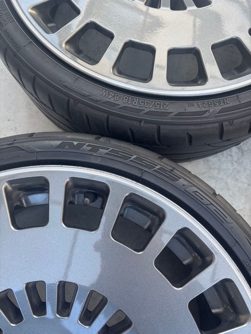 TRD タイヤ4本18x7.5 5H +48PCD100