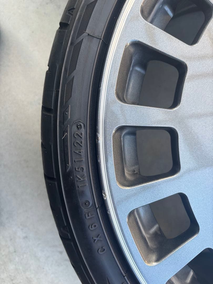 TRD タイヤ4本18x7.5 5H +48PCD100