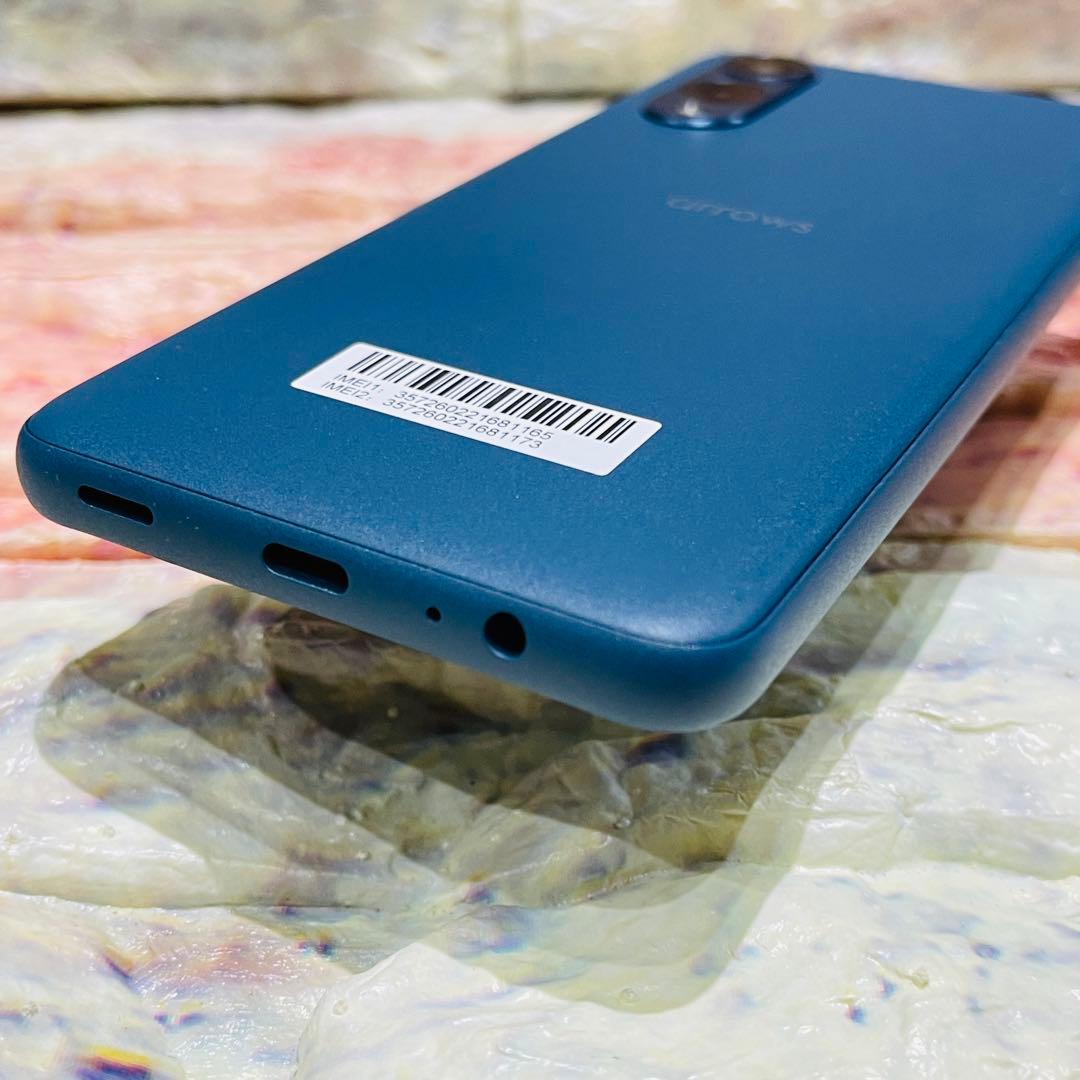 美品 SIMフリー arrows We2 64GB ネイビーグリーン 電池良好