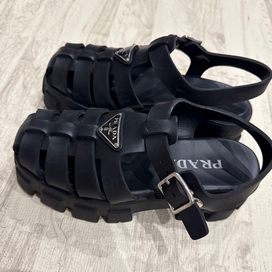 PRADA モノリス ラバーサンダル ブラック トライアングルロゴ 黒37