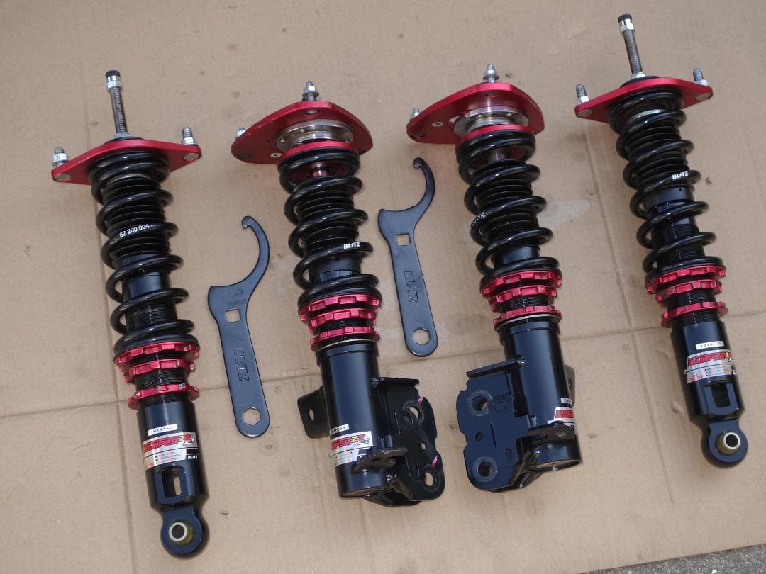 美品 ブリッツ 車高調 ZZ-R brz zn6 86 zc6 zd8 zn8