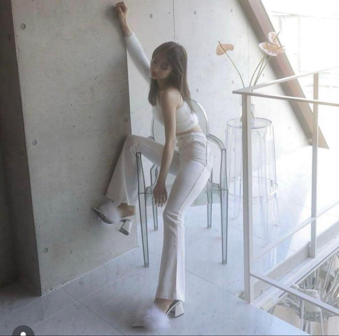 meltthelady ポインテッドファーミュール ホワイト