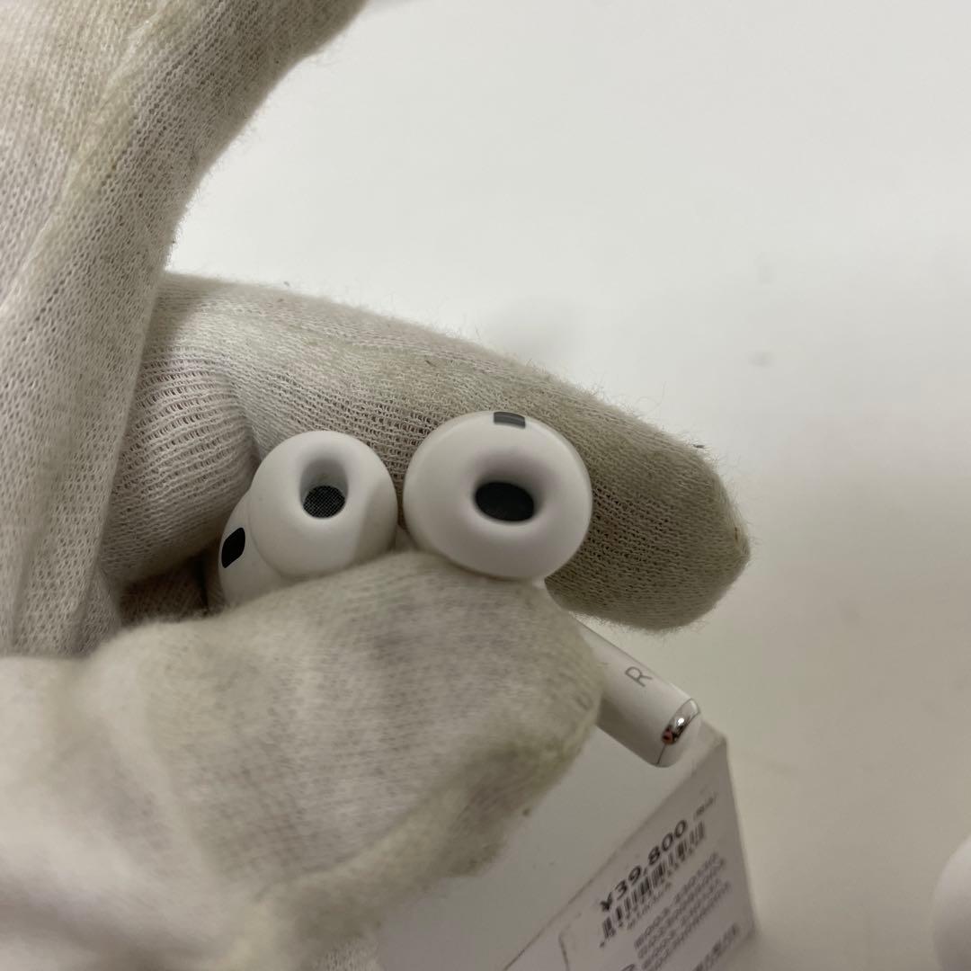 AirPods Pro 第2世代 MTJV3J/A ワイヤレスイヤホン 中古