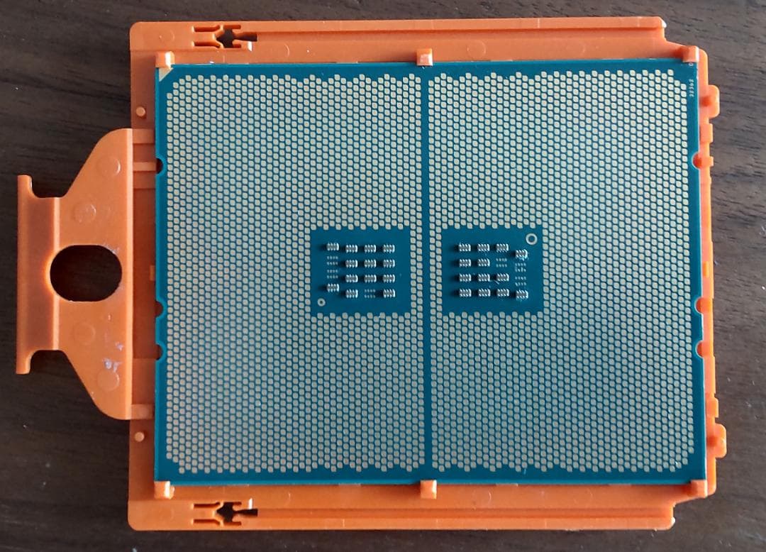 AMD Ryzen Threadripper 3970X 稼働品