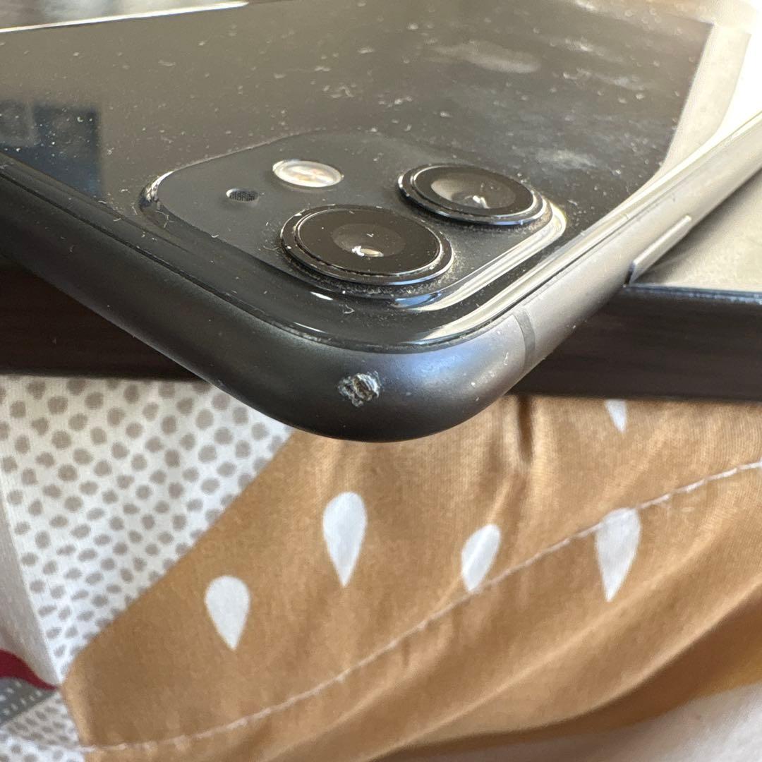 Apple iPhone 11 ブラック 本体のみ シムフリー 80% 初期化済