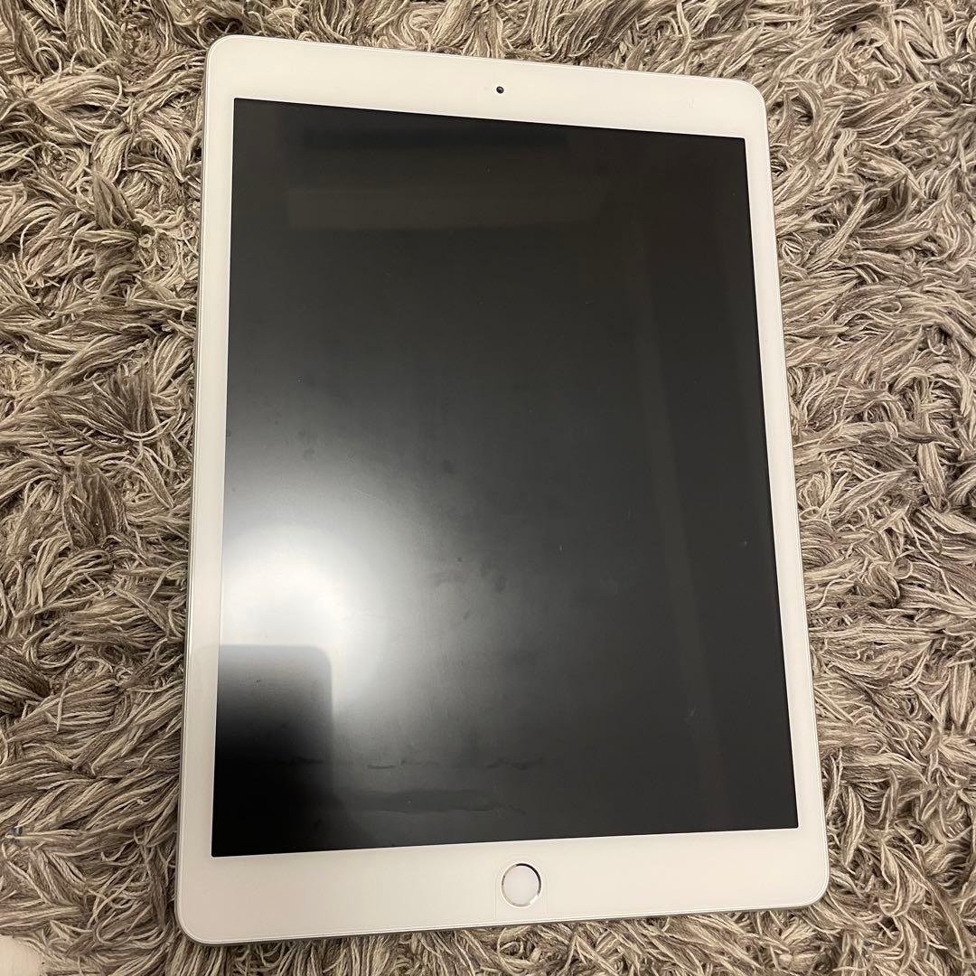 【値下げ】Apple iPad 第8世代 シルバー