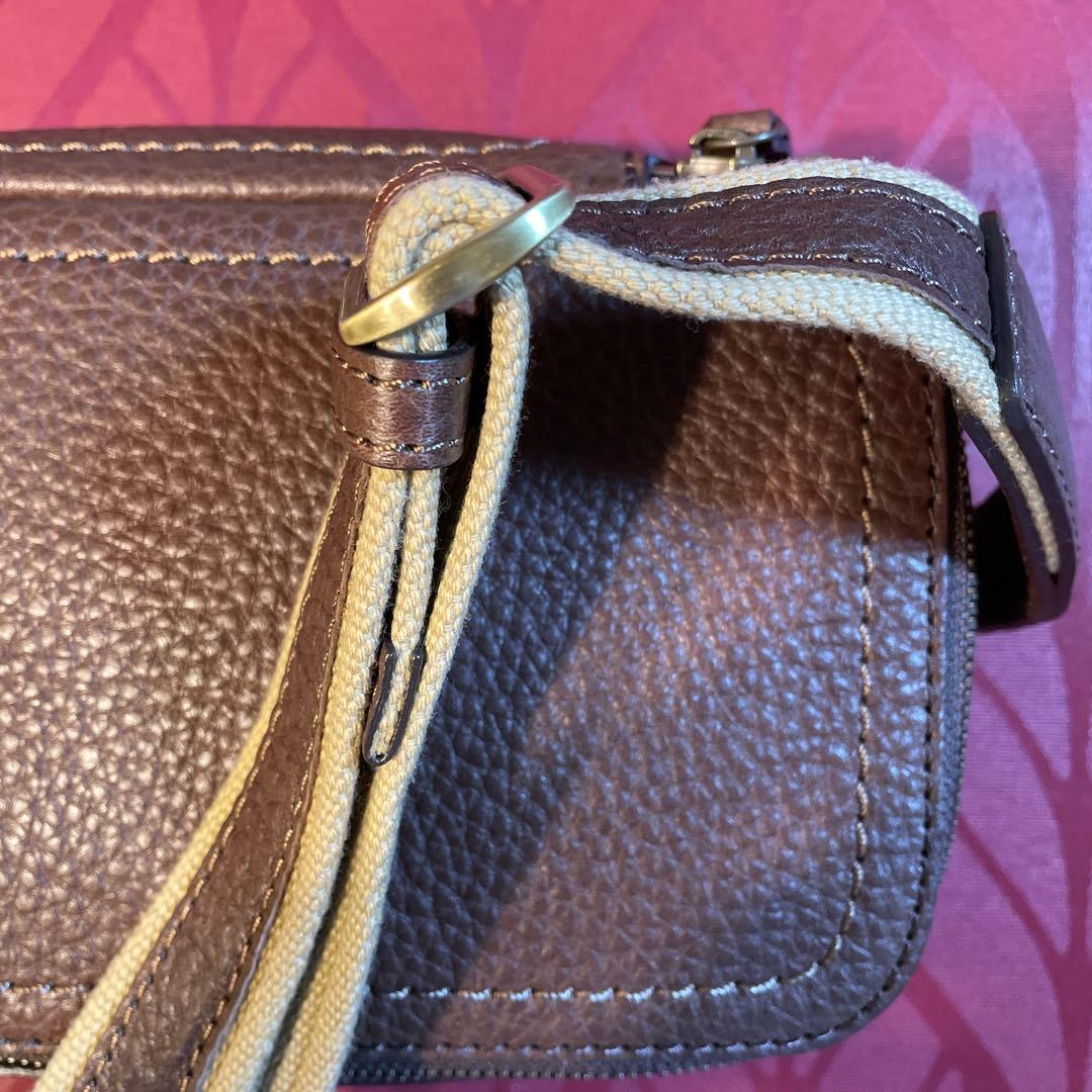 土屋鞄トーンオイルヌメ ボディーポシェット