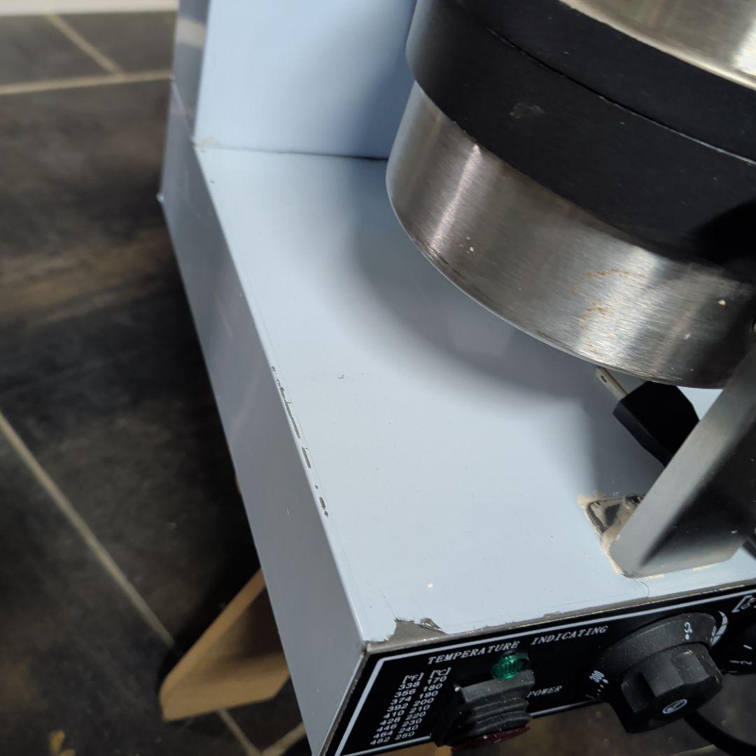 TVT ワッフルメーカー 1200W 445*250*300mm中古品！