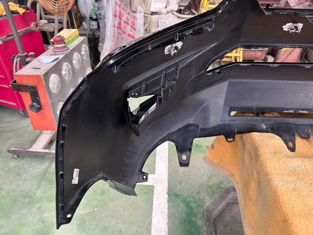 ランドクルーザープラド150後期　フロントバンパー　モデリスタエアロ