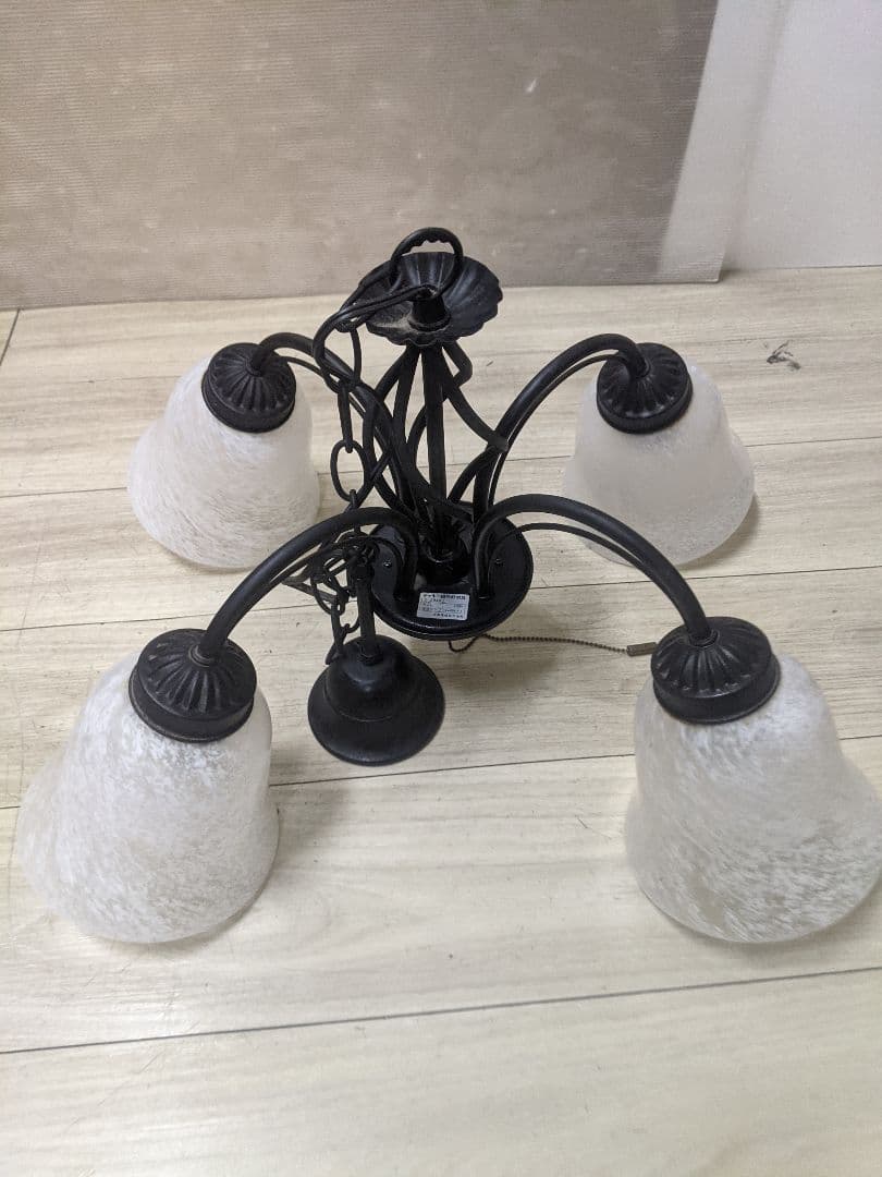 シャンデリア 6-8畳 クラシカル アンティーク調 天井照明 ライト