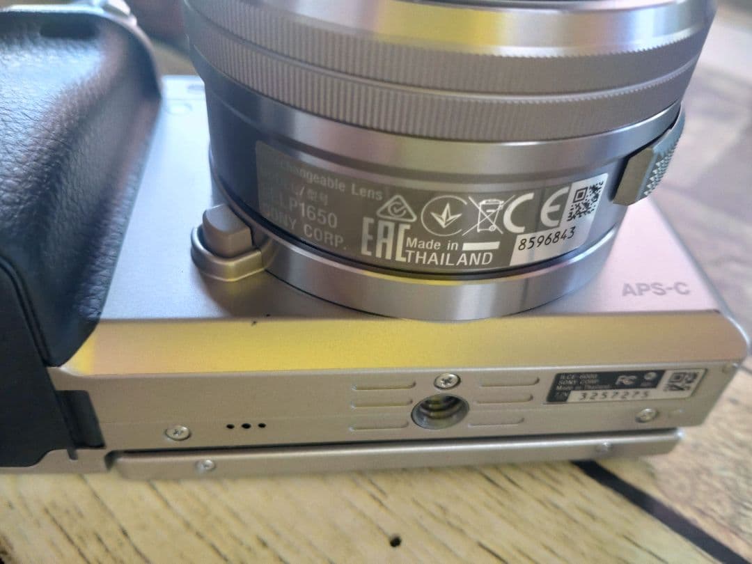 SONY α6000 ミラーレス一眼カメラ　ダブルズームレンズキット