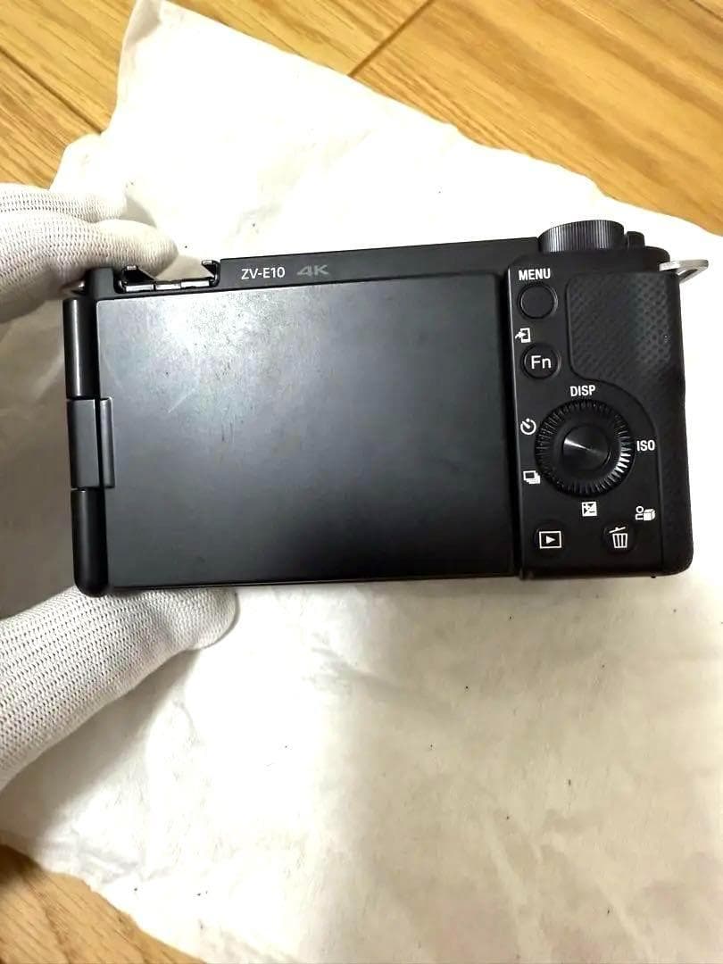 【Thriller】Sony ZV-E10 レンズキット