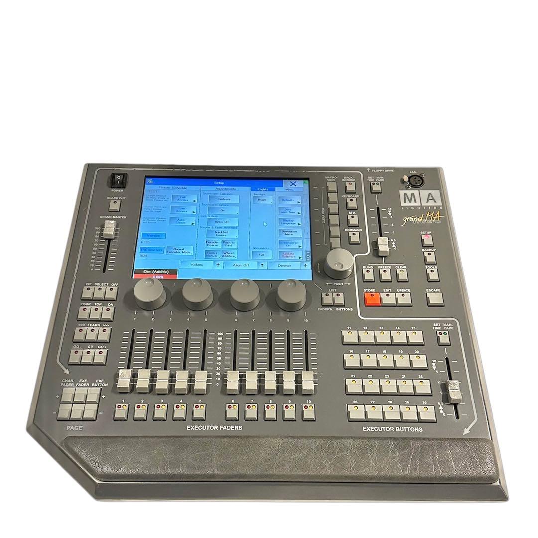 お正月限定特価❗️MA Lighting GrandMA Micro【照明卓】