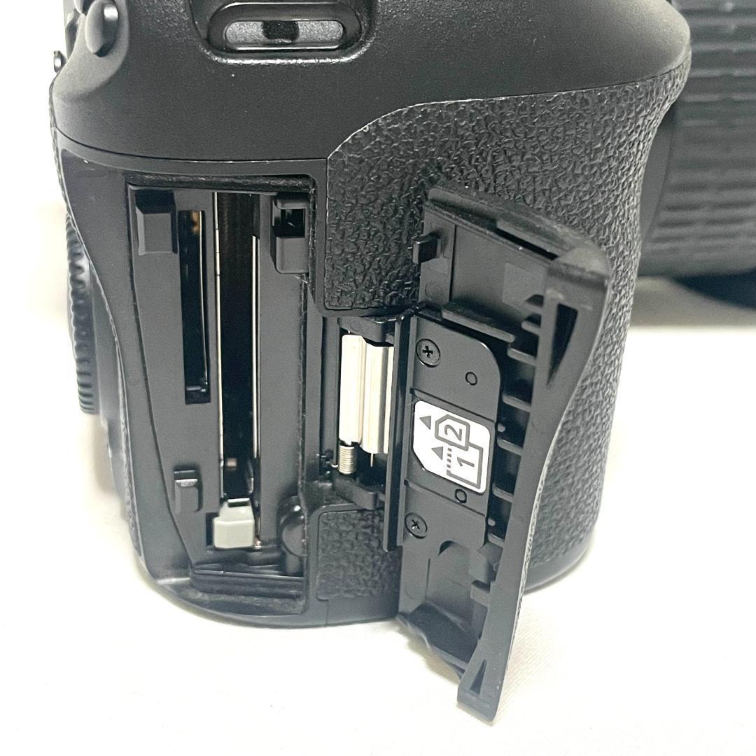 秒間10コマ連写❣️ Canon EOS 7D Mark II Wレンズセット