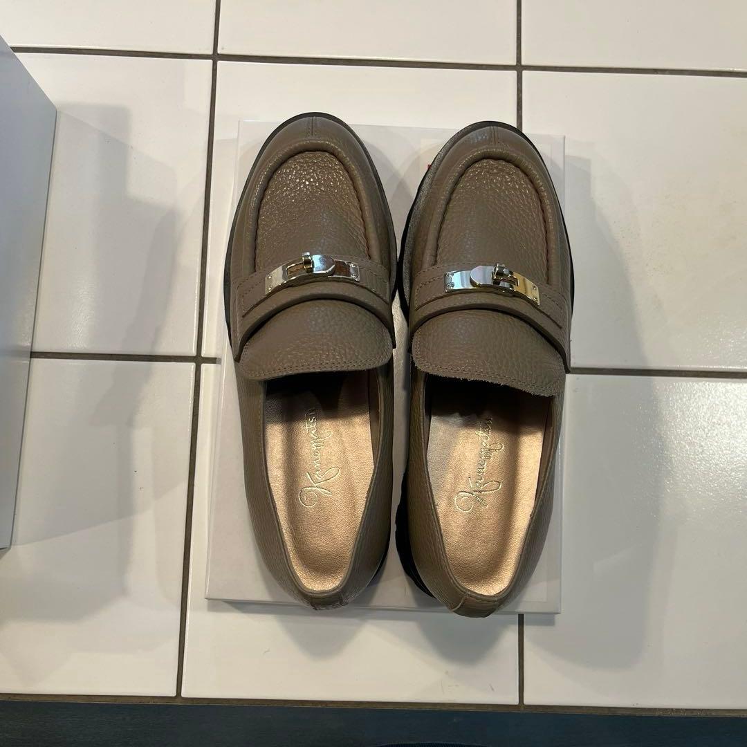 銀座かねまつ ベージュ レザー ローファー