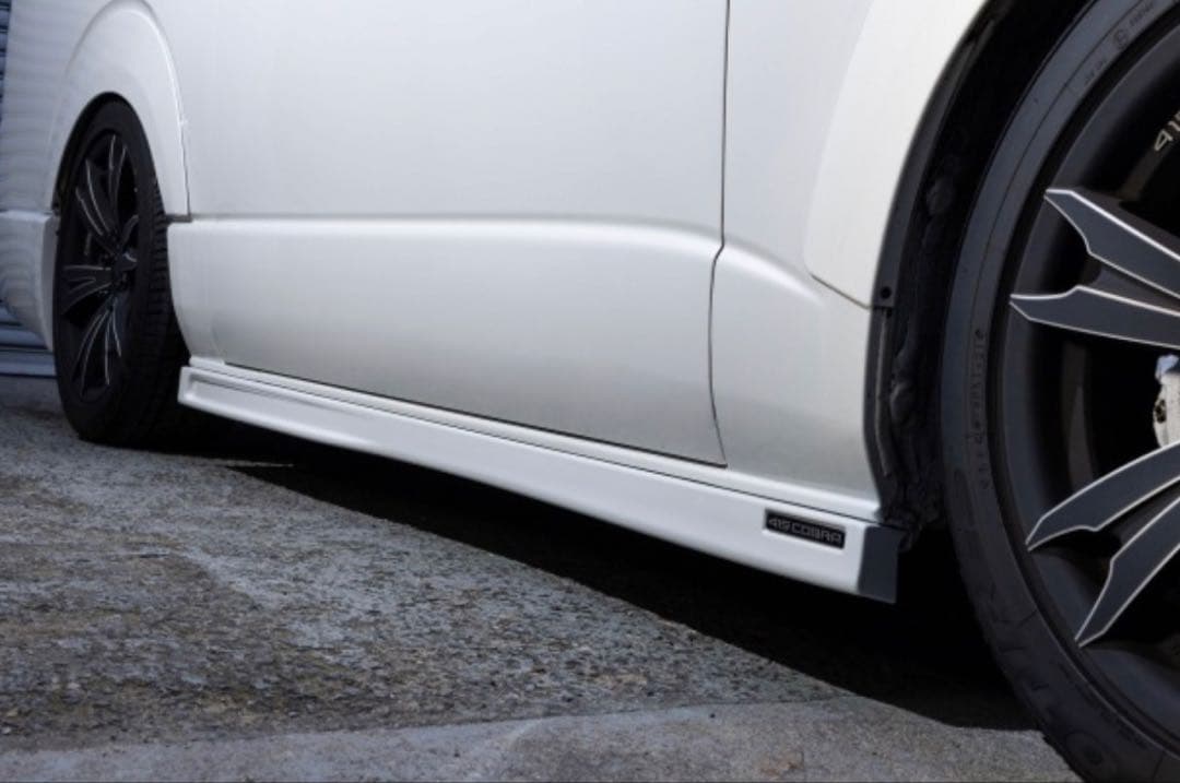 ハイエース　サイドステップ　415コブラ