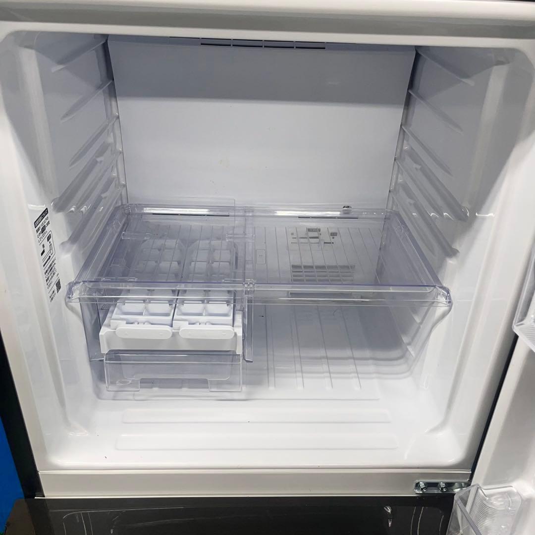 571 SHARP 冷蔵庫　225L 200L強　小型　一人暮らし　同棲　右開き