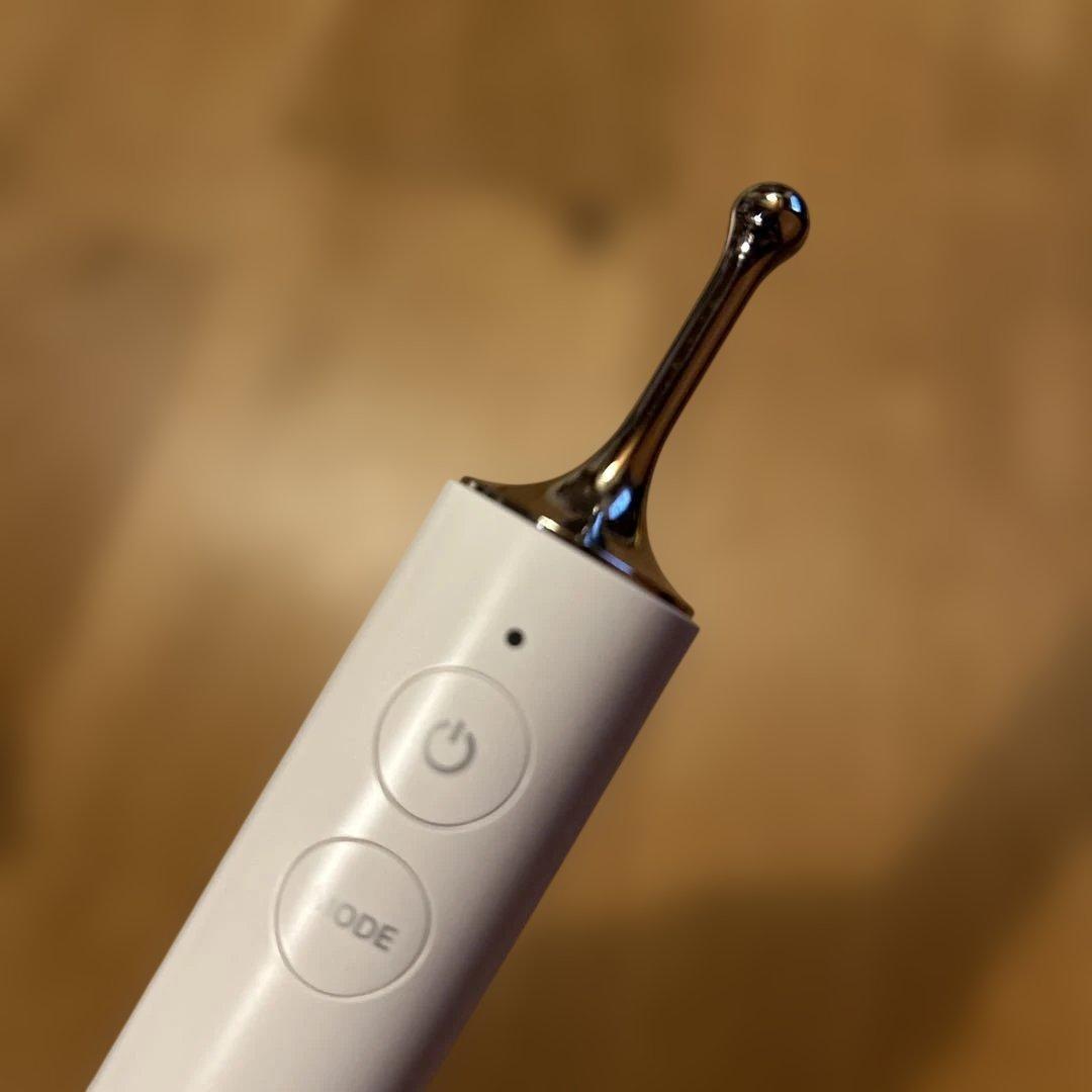 MEDICUBE AGE-R I DEEP SHOT 美顔器