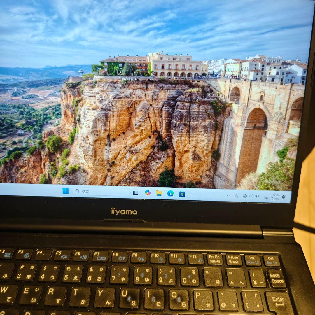 iiyama i5-10210U メモリ8gb ssd128gb