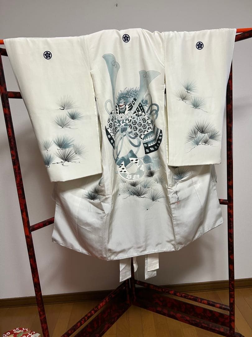 男の子用お祝い着★お宮参り、七五三に◎お正月用にも◎　迫力の鷹　美品白地グレー系