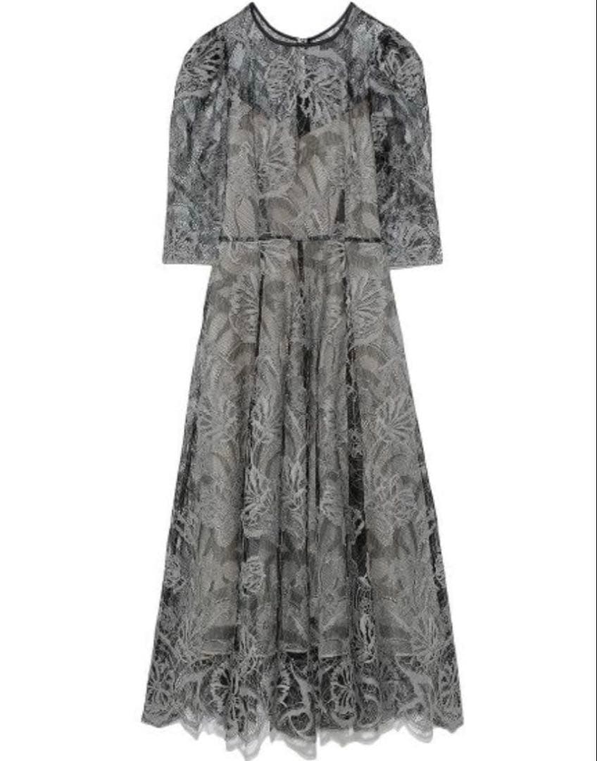 レースボリュームワンピース SNIDEL スナイデル 結婚式　ドレス