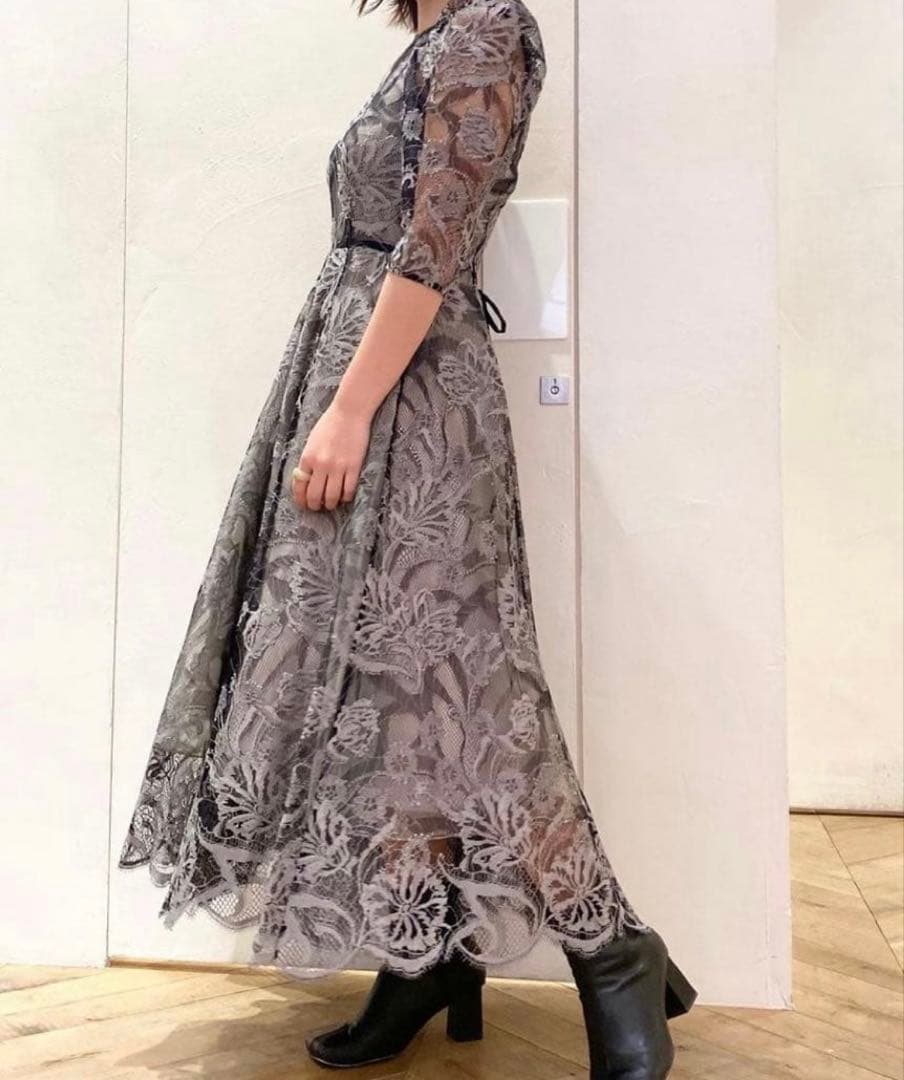 レースボリュームワンピース SNIDEL スナイデル 結婚式　ドレス