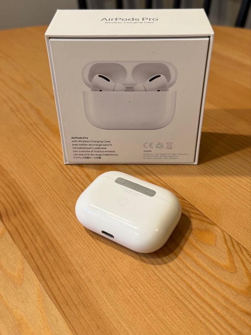 Apple AirPods Pro 第一世代　本体