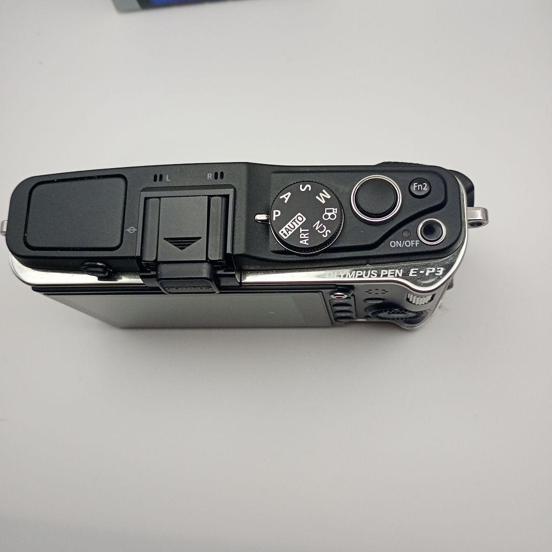 OLYMPUS E-P3 ミラーレスカメラ 黒い塗料 本体