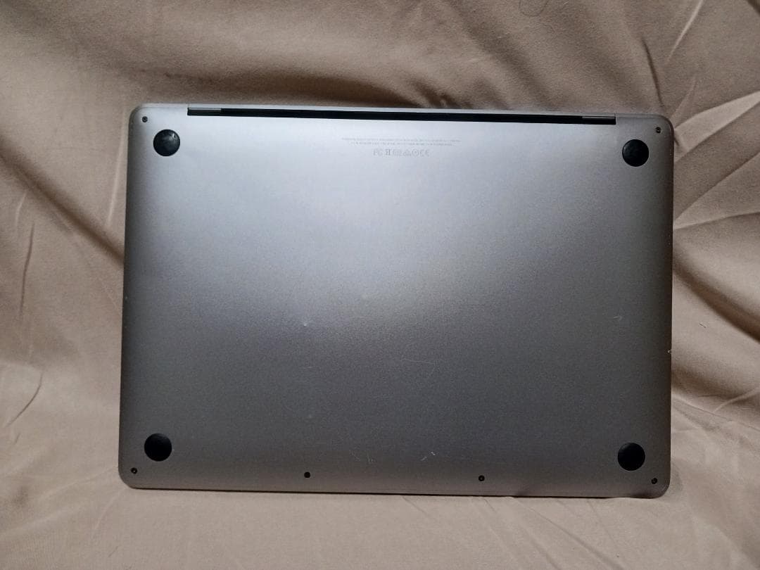 MacBook Pro（13inch, 2017, T3 x 2）A1708　灰