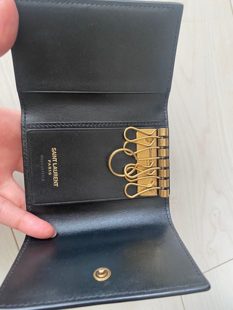 SAINT LAURENT ブラックレザー キーケース