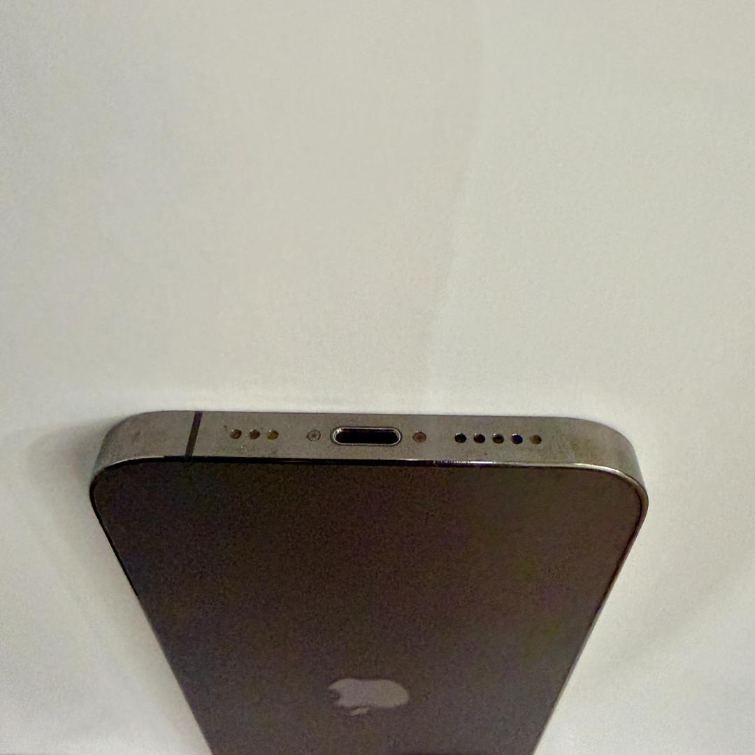 【画面美品】iPhone 12 Pro 256GB グラファイト SIMフリー