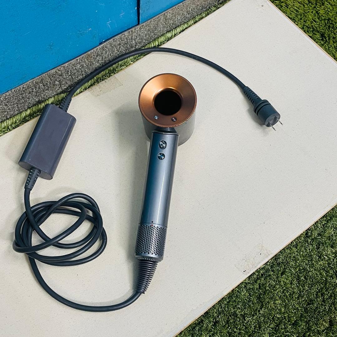 Dyson supersonicヘアドライヤー ブラック HD08動作品