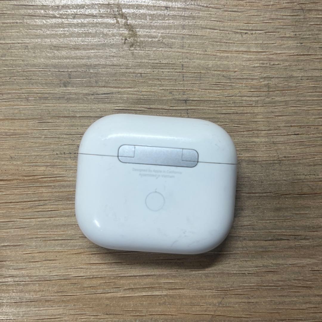 AirPods本体 ケースのみ
