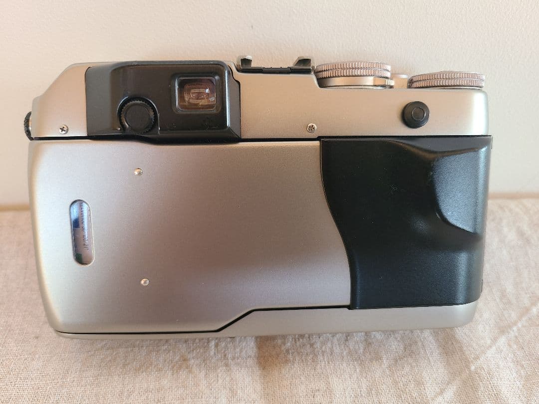 CONTAX G1ボディ、レンズ28㎜、45㎜、90㎜、ストロボTLA200