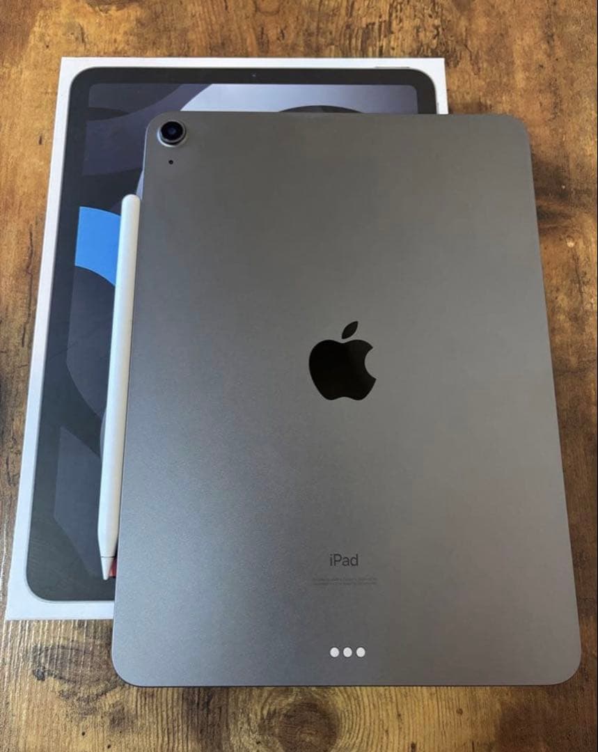 極美品 iPad Air 第4世代 64GB スペースグレイ 本体 ケース付 黒