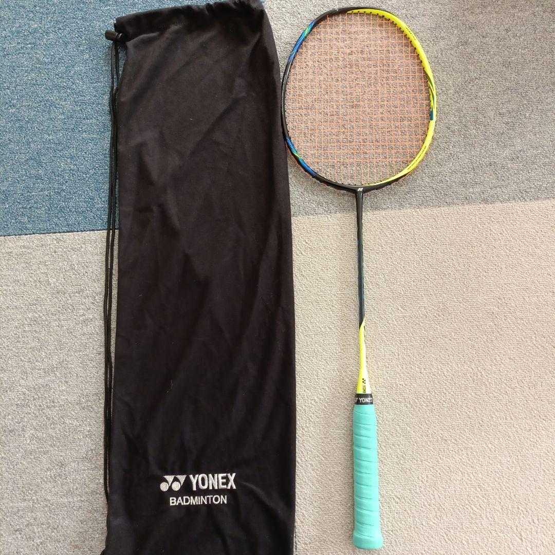 YONEX ASTROX77 アストロクス　イエロー