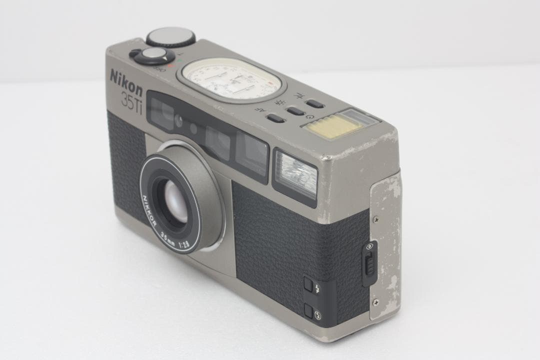ニコン Nikon 35Ti ストラップ・ケース・説明書付き #304