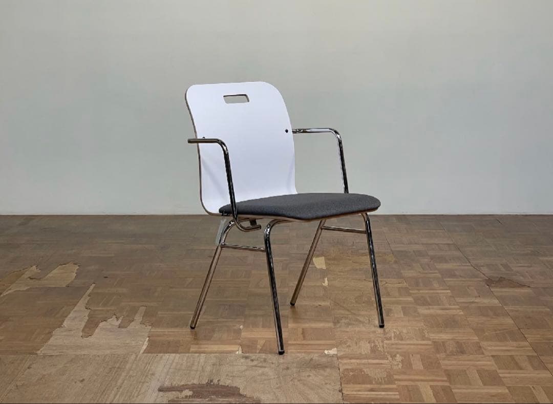 Avarte 北欧ミッドセンチュリー名作 Yrjo Kukkapuro