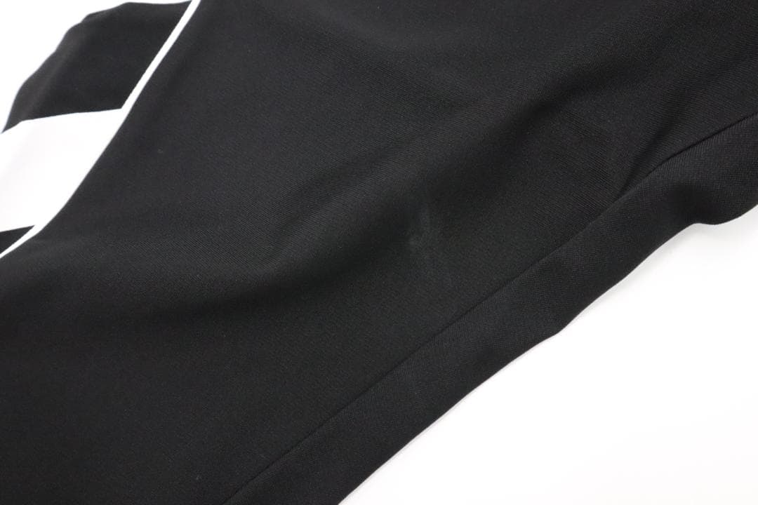 OFF-WHITE オフホワイト アスレチックレギンスサイドライン 46