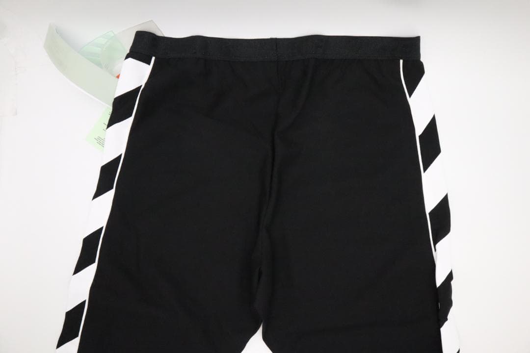 OFF-WHITE オフホワイト アスレチックレギンスサイドライン 46