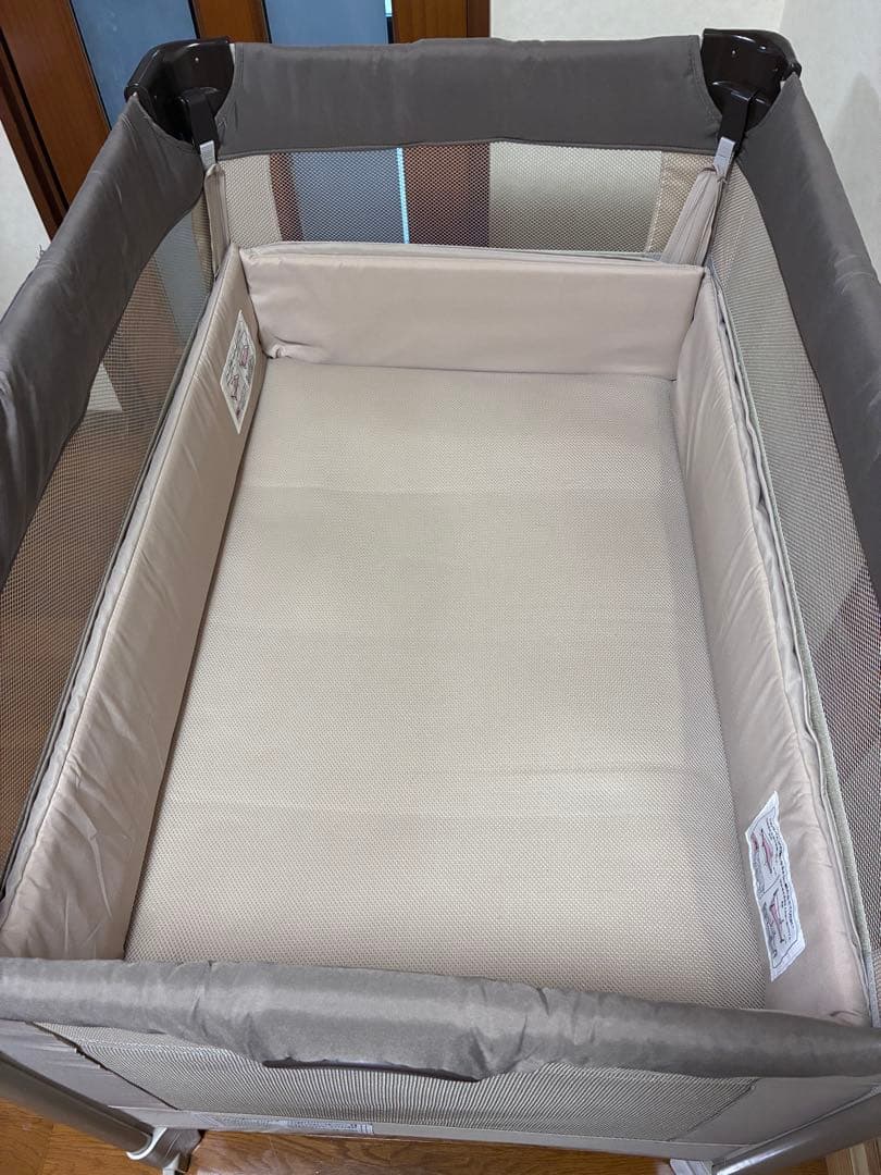 ⭐️アップリカ　ココネルエアー　ベビーベッド　ココア